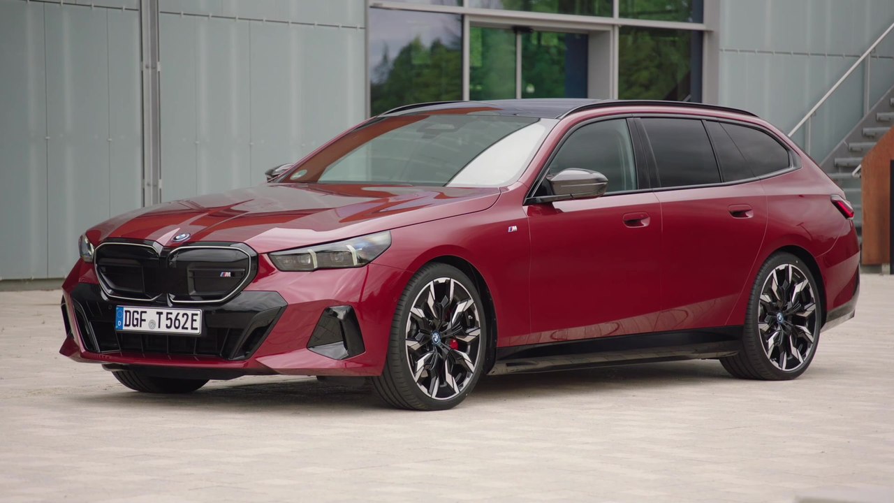 BMW i5 M60 xDrive Touring Design Preview