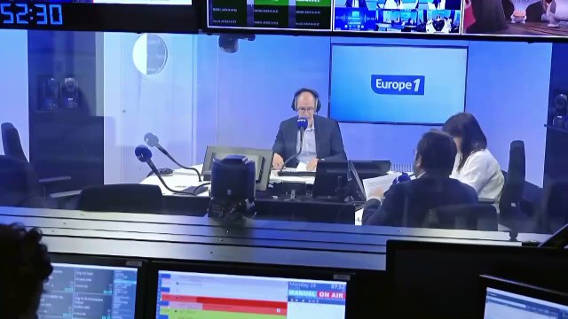Hollande, Roussel, Glucksmann dans le piège de Mélenchon