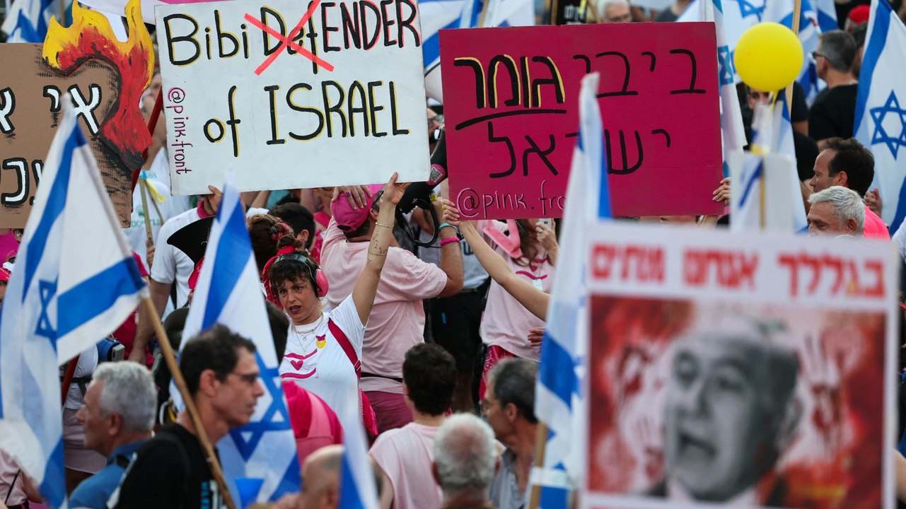 Neuer Massenprotest gegen Netanjahu in Tel Aviv