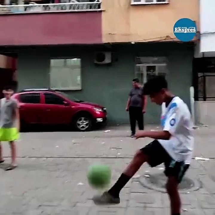 Diyarbakır sokakları Brezilya'yı anımsattı