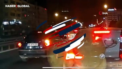 E-5 Karayolu'nda dehşet anları kamerada: Kadını araçtan attı