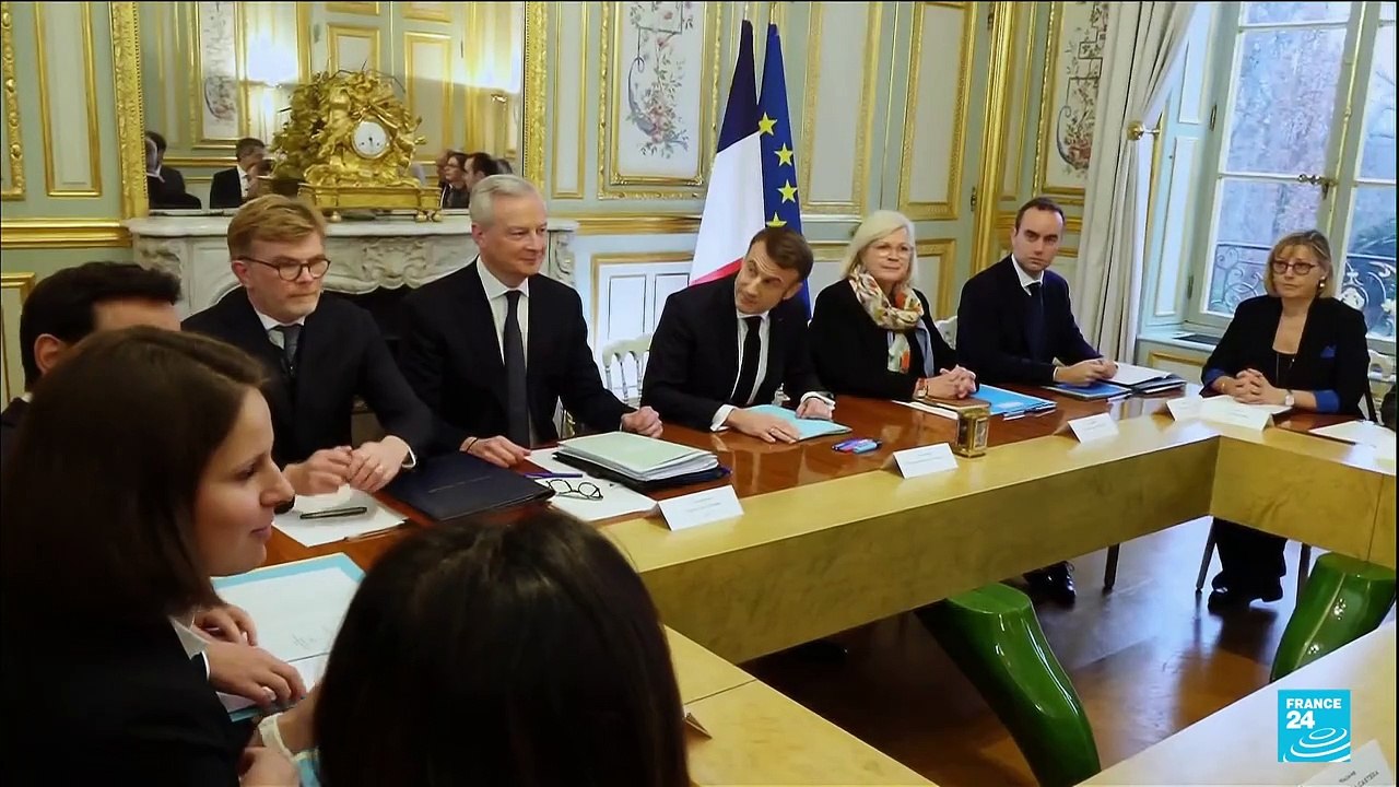 Macron pledges 'change' as French far right eyes parliament rout