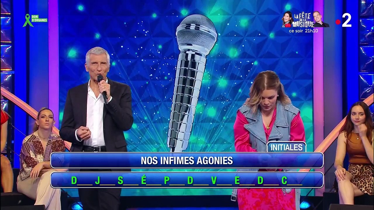 Justine (N'oubliez pas les paroles)  prend un risque qui paye