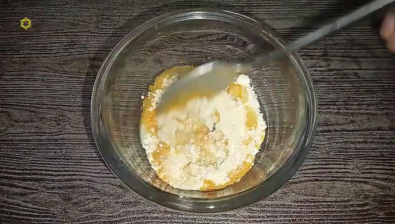 Beauty Tips _ Gram Flour Face Mask For Skin Whitening _ Besan Se Rang Gora Karne Ka Tarika(480P)