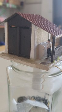 Animation d'un toilette PLM échelle ho de chez pn sud modélisme