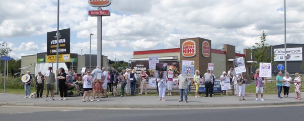 Public Protest at recycling plant site (1)