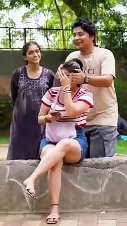 Prank_With_Twist_#reelitfeelit_#reelsindia#reelsvideo_#shortvideo_#prank_#prankvideo_#comedy_#reels(360p)
