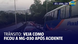 MG-030 fica parada após acidente com caminhão e ônibus