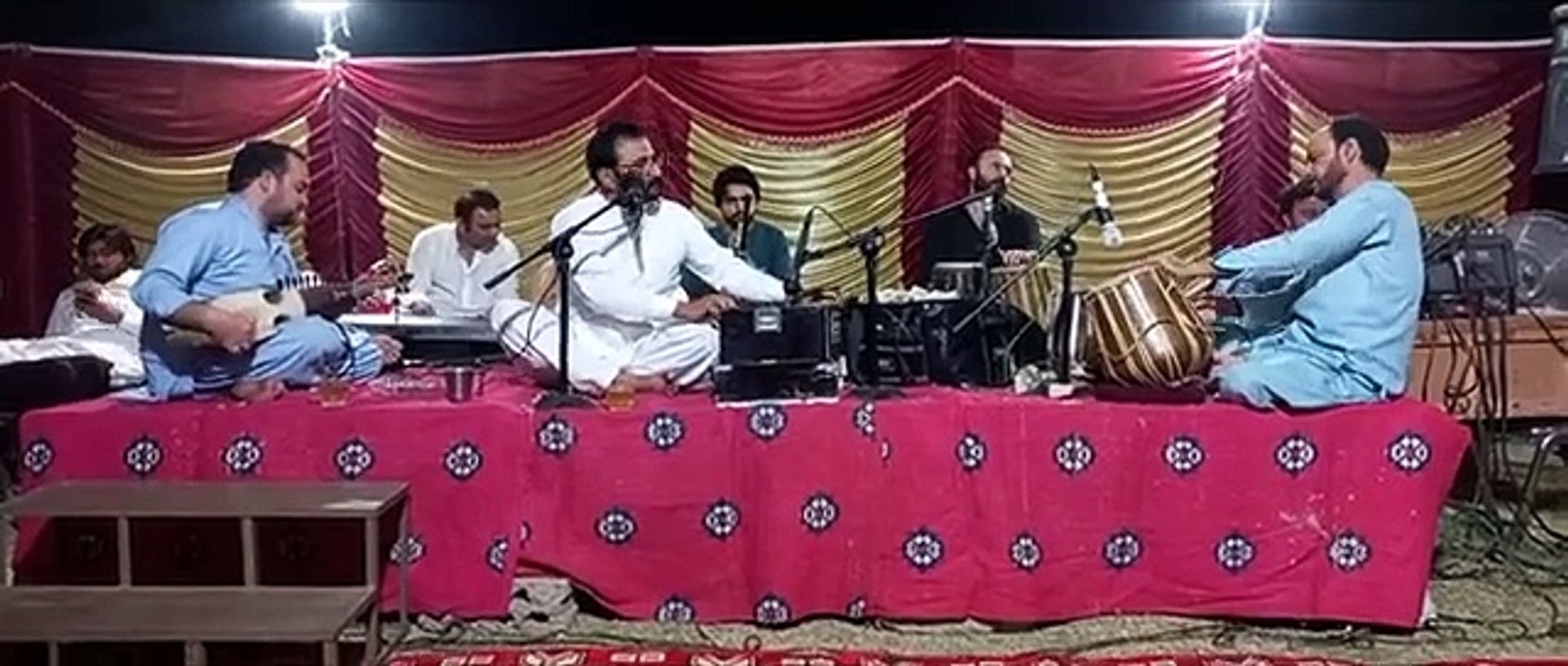 Ta_kho_Wel_Na_Skam_Ma_Toba_Karay_Da_Muntazir_Khan_Medani_Ghazal(360p)