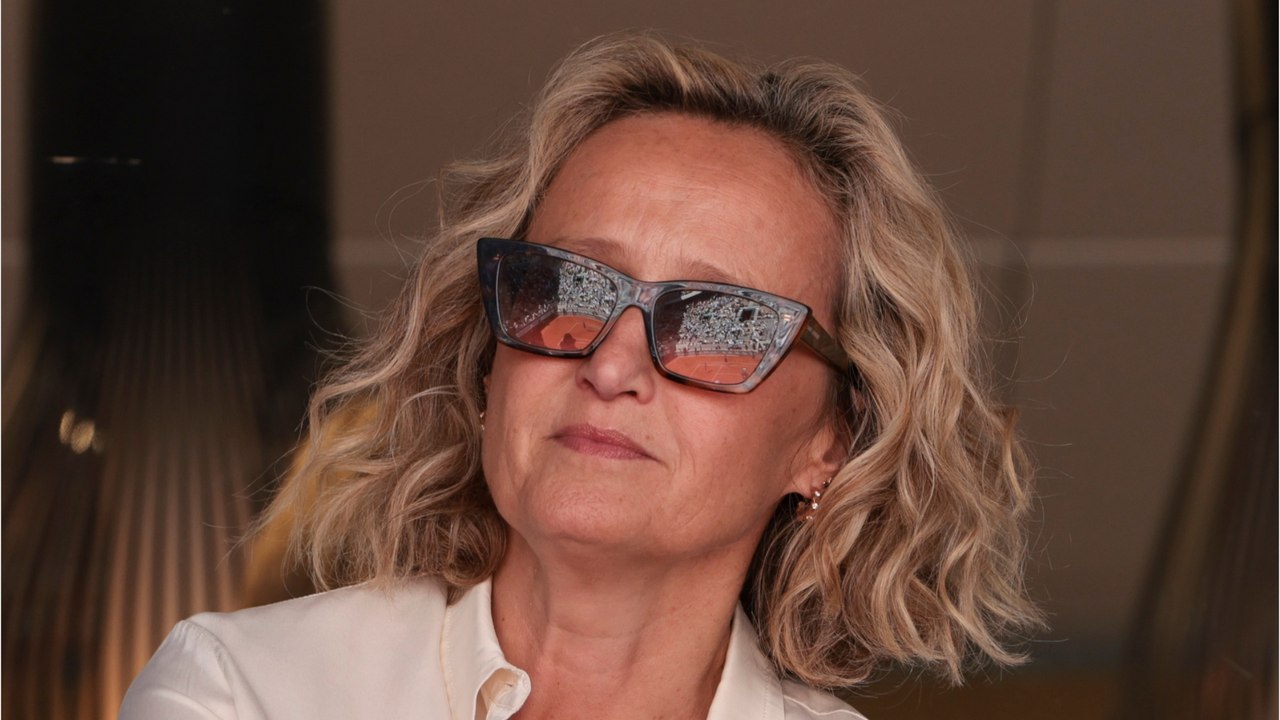 GALA VIDEO - Caroline Roux maman, ses rares confidences sur ses enfants : “Ils sont sensibilisés au sujet politique depuis longtemps”