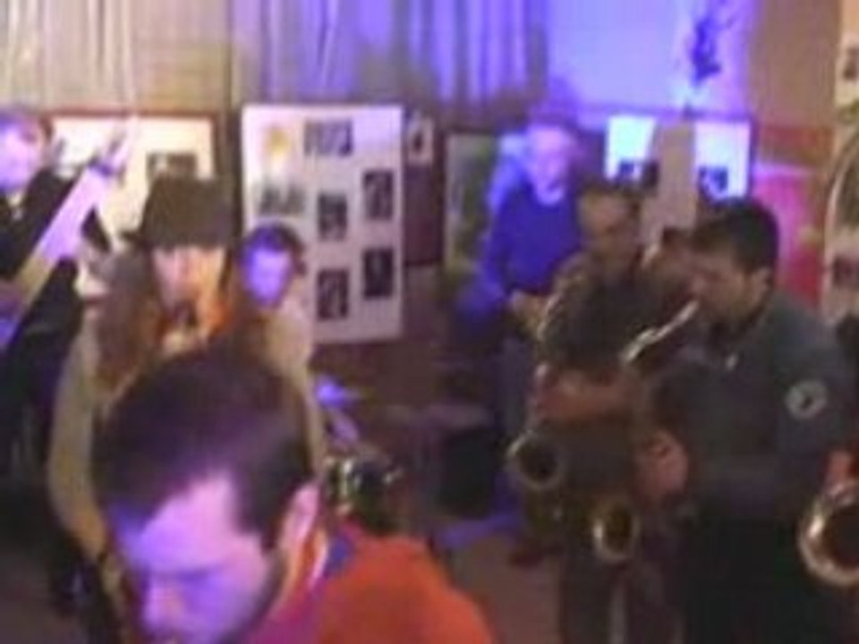 Tarace + guest