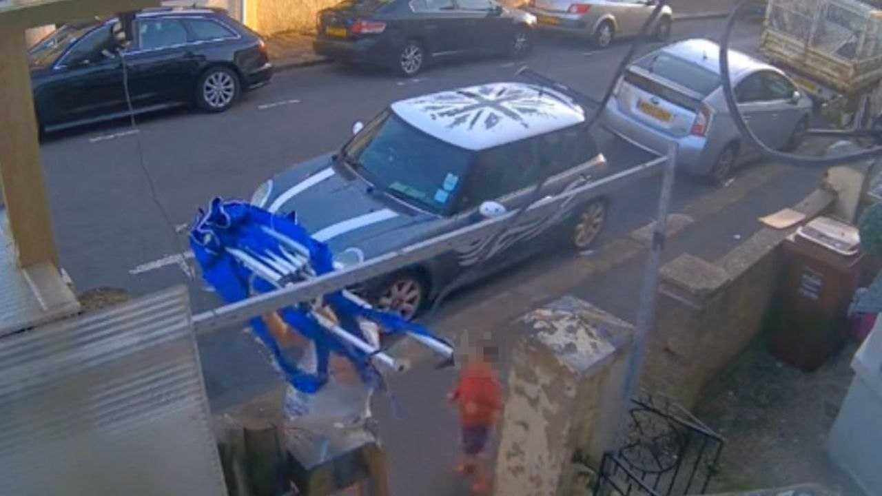 Brazen thief caught on CCTV stealing gazebo from front garden