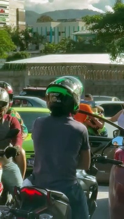 Captan múltiple pelea en plena calle