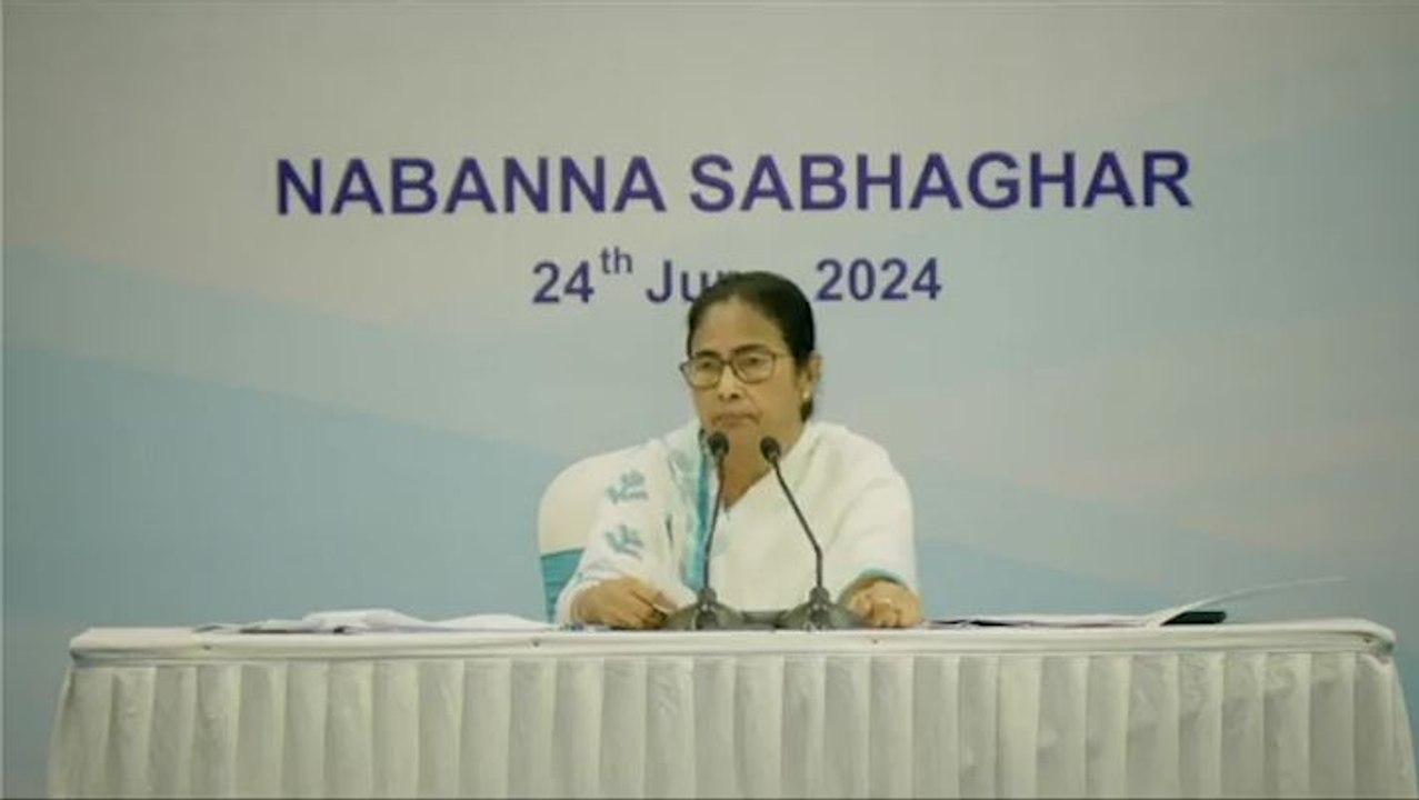 কোনও অবহেলা বরদাস্ত নয়! মমতার মার্কশিটে বাংলার পুরসভা, ভালো-খারাপ? আপনার এলাকা কোন তালিকায়?
