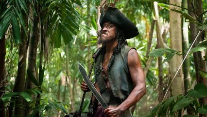 Un actor de 'Piratas del Caribe' muere tras un ataque de tiburón cuando hacía surf en Hawai