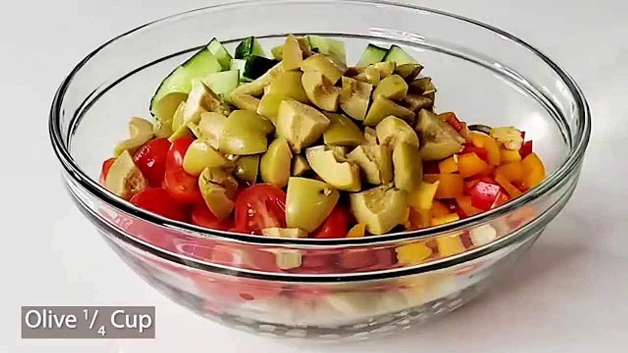 Mediterranean_Chickpea_Salad_Reci