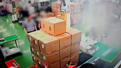 화재 당시 CCTV 영상 보니...42초 만에 '암흑천지' / YTN