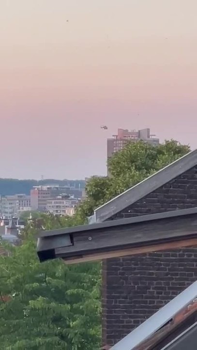 Des personnes bloquées dans la tour Kennedy évacuées par hélicoptère