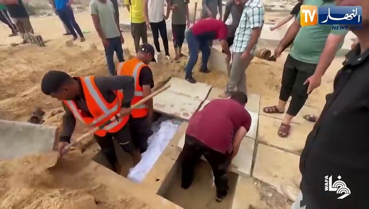 فلسطين :  أطفال غزة..من لم يقتله القصف والدمار تكفل به الجوع والعطش