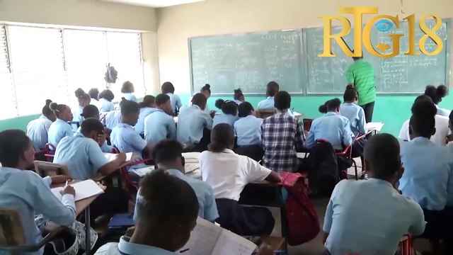 Minis Edikasyon Nasyonal vizite sant konpansasyon aprantisaj ki lise nasyonal Petyonvil.