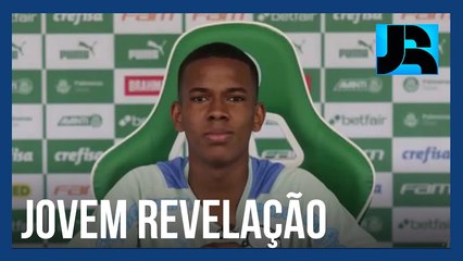 Palmeiras acerta a venda do atacante Estêvão para o Chelsea da Inglaterra