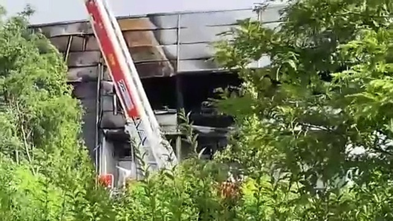 Al menos 22 personas perdieron la vida en el incendio en una fábrica de baterías en Corea del Sur