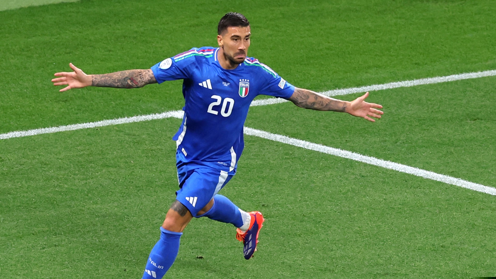 Zaccagni stuns Croatia in the 98th minute as Italy advance to the round of 16
