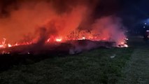 Incêndio de grandes proporções mobiliza bombeiros em Goioerê