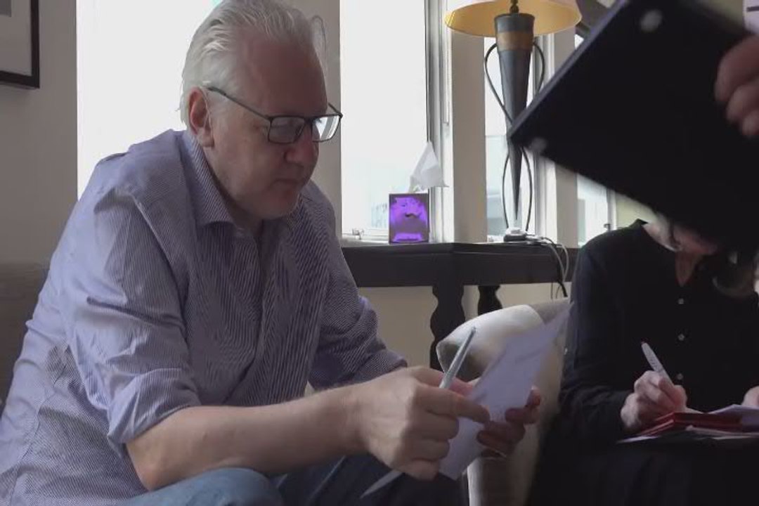 Assange libero, accordo con Usa: fondatore Wikileaks lascia Regno Unito - Video