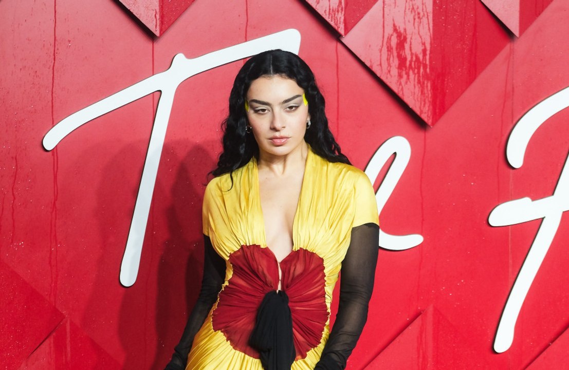 Charli XCX: Sie will kein Taylor-Bashing bei ihren Konzerten