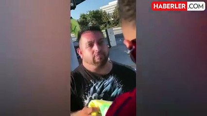 Forma satmaya çalıştıkları kişinin Neymar olduğunu gören sokak satıcıları neye uğradıklarını şaşırdı