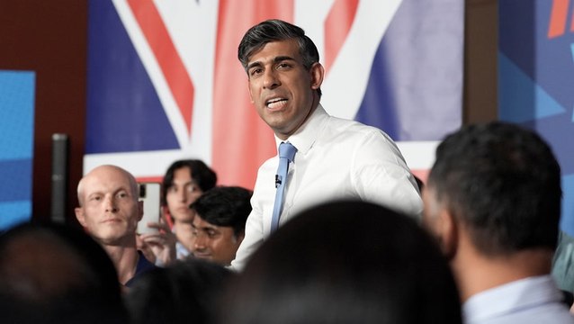 Sunak claims migrants ‘queuing up in Calais’ for Labour government