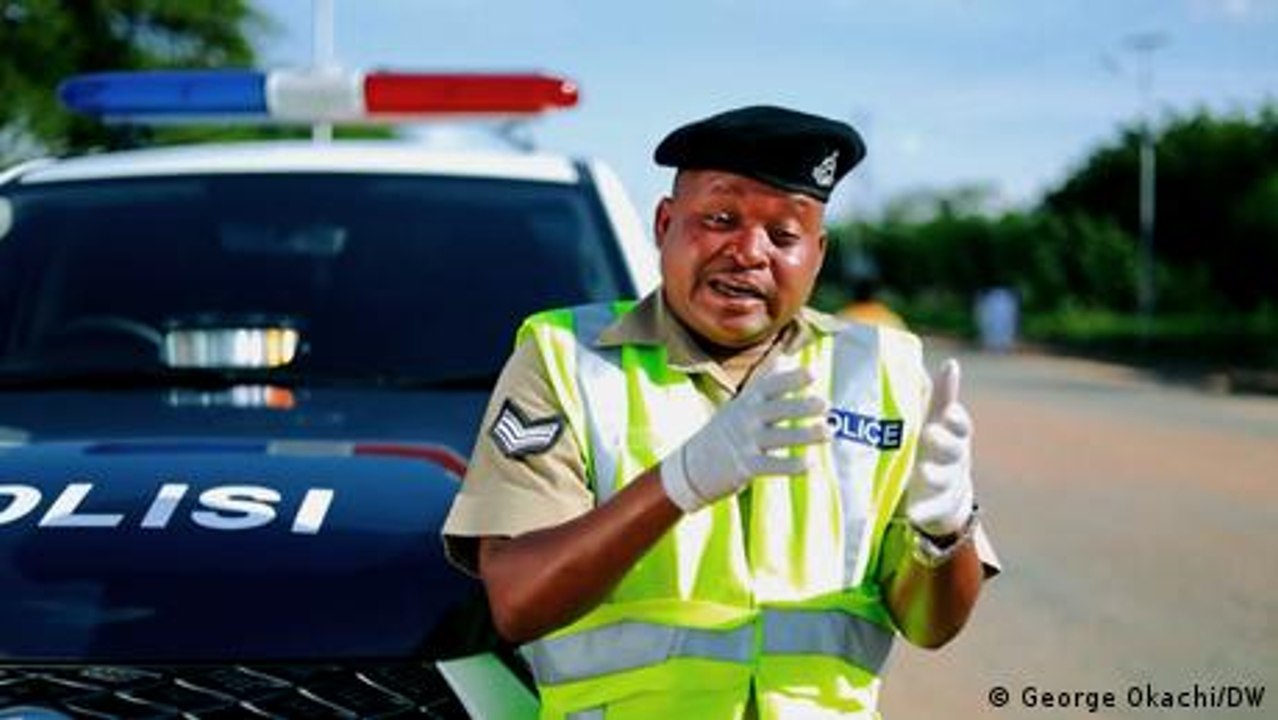 Tanzania's traffic cop rapper saving lives