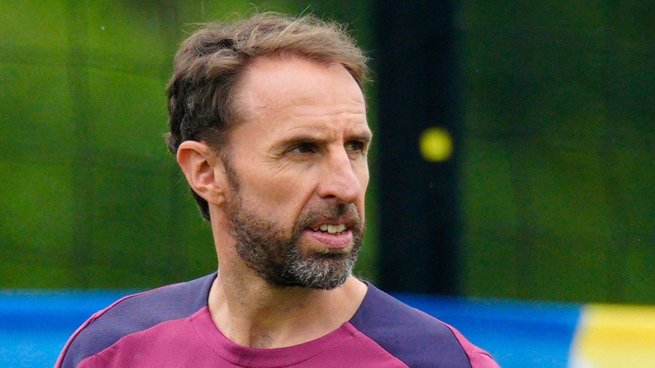 Southgate verteidigt sich: 'Trifft bei mir auf taube Ohren'