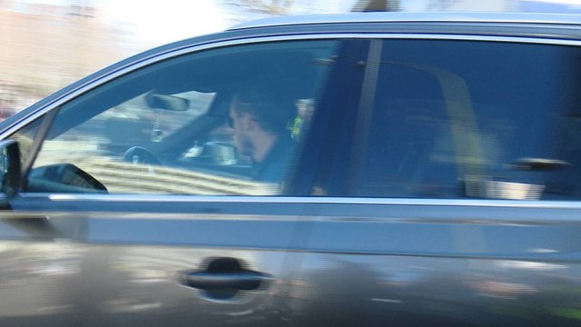 Bale, increpado a la salida del Bernabéu por unos aficionados