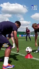 عليك أن تكون سريعا أو ستخسر.. اختبار سرعة رد الفعل في تدريبات منتخب إنجلترا #EURO2024