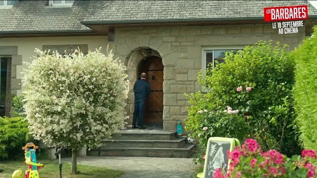 Les Barbares Teaser (2) VF