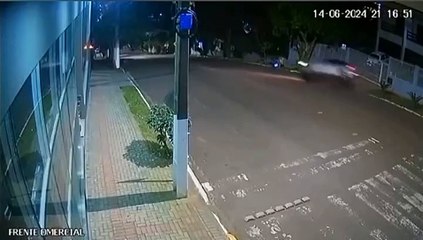 Video: Impactante persecución policial deja el saldo de una joven fallecida