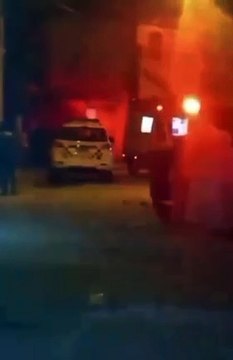 Suspeito foge de equipe policial, entra em confronto e morre em comunidade de São Vicente