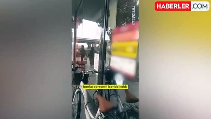 Rize'de bir garip olay! Bisikletini banka kapısına kilitledi, personel içeride mahsur kaldı