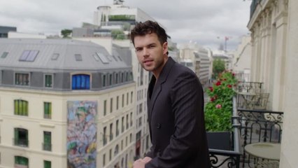 Luke Newton Channels His Inner ’90s Heartthrob for the Loewe Show