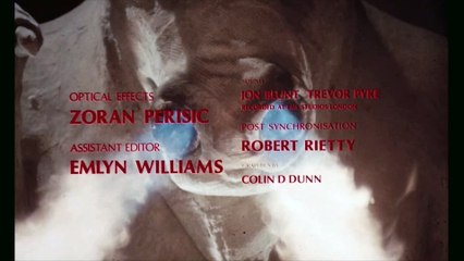 A Terra do Minotauro aka O Homem do Diabo (1976) 720p. (LEGENDADO EM PORTUGUÊS)