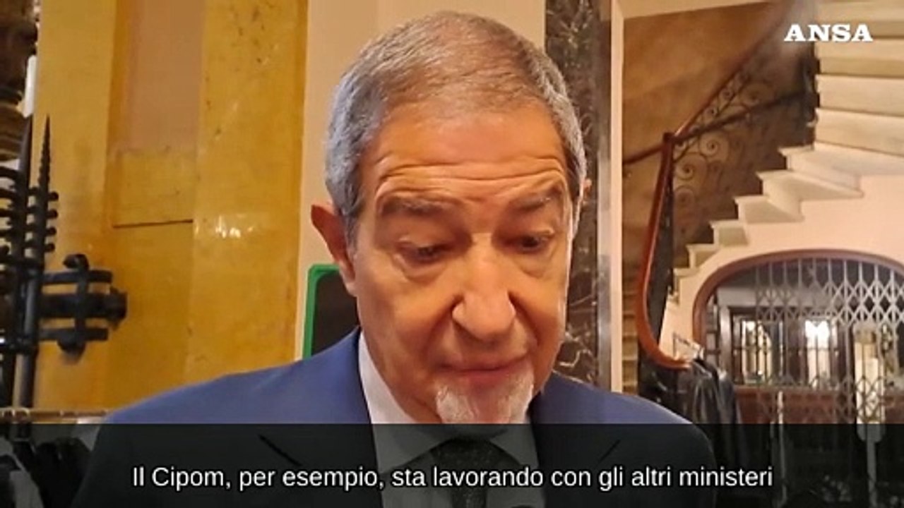 Musumeci: "A luglio vareremo un disegno di legge sullo spazio subacqueo"