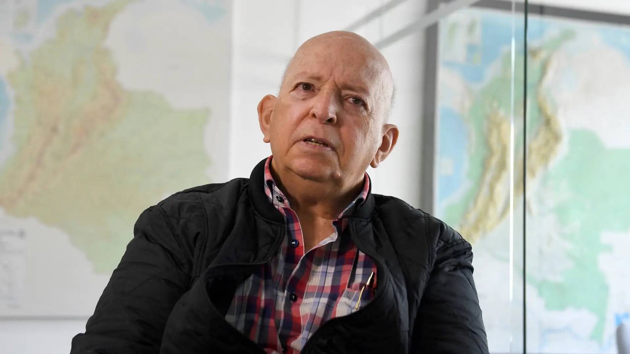 Fuerte respuesta del Ejército y la Policía a declaraciones de Otty Patiño sobre muerte de ‘Hermes’