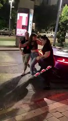 שתי בנות קעקעו אצלה don’t touch my car #פוריו #ויראלי #עידןסנקר