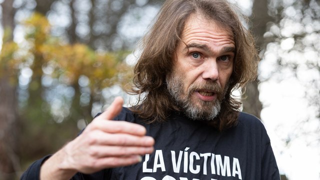 Detienen a Carlos Navarro El Yoyas, fugado tras ser condenado por maltrato y escondido en una masía de Anoia (Barcelona)