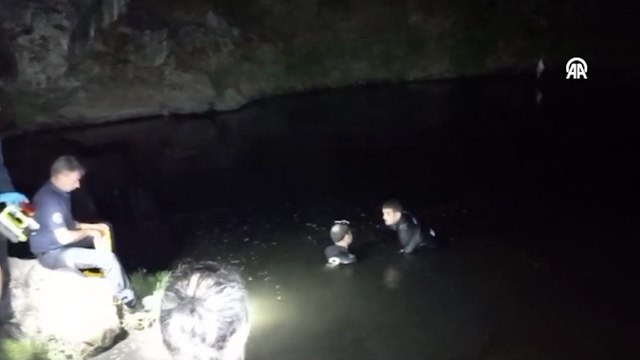 Balıkesir'de anne ve oğlu gölette boğuldu