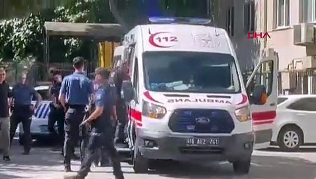 BURSA Boşanma aşamasındaki eşi tarafından tabancayla vurulan kadın, polis merkezine sığındı