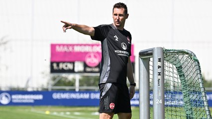 "Oh je": Klose zum Start direkt mit Aufstiegs-Träumen konfrontiert