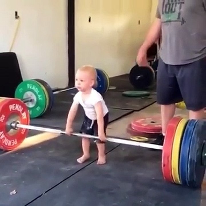 Global Fitness Hub | مركز لياقة عالمي  مرحبًا بكم في مركز لياقة عالمي، وجهتكم المثالية للياقة البدنية! توفر مرافقنا الحديثة تجهيزات متطورة وبرامج تدريب شخصية تناسب جميع مستويات اللياقة البدنية. سواء كنتم تفضلون التدريب على القوة، التمارين القلبية، أو التح